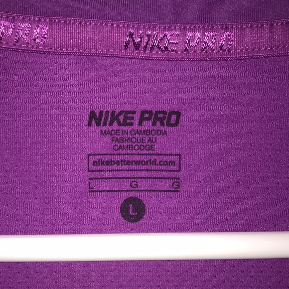 Nike Dri Fit - Picture 2 of 4